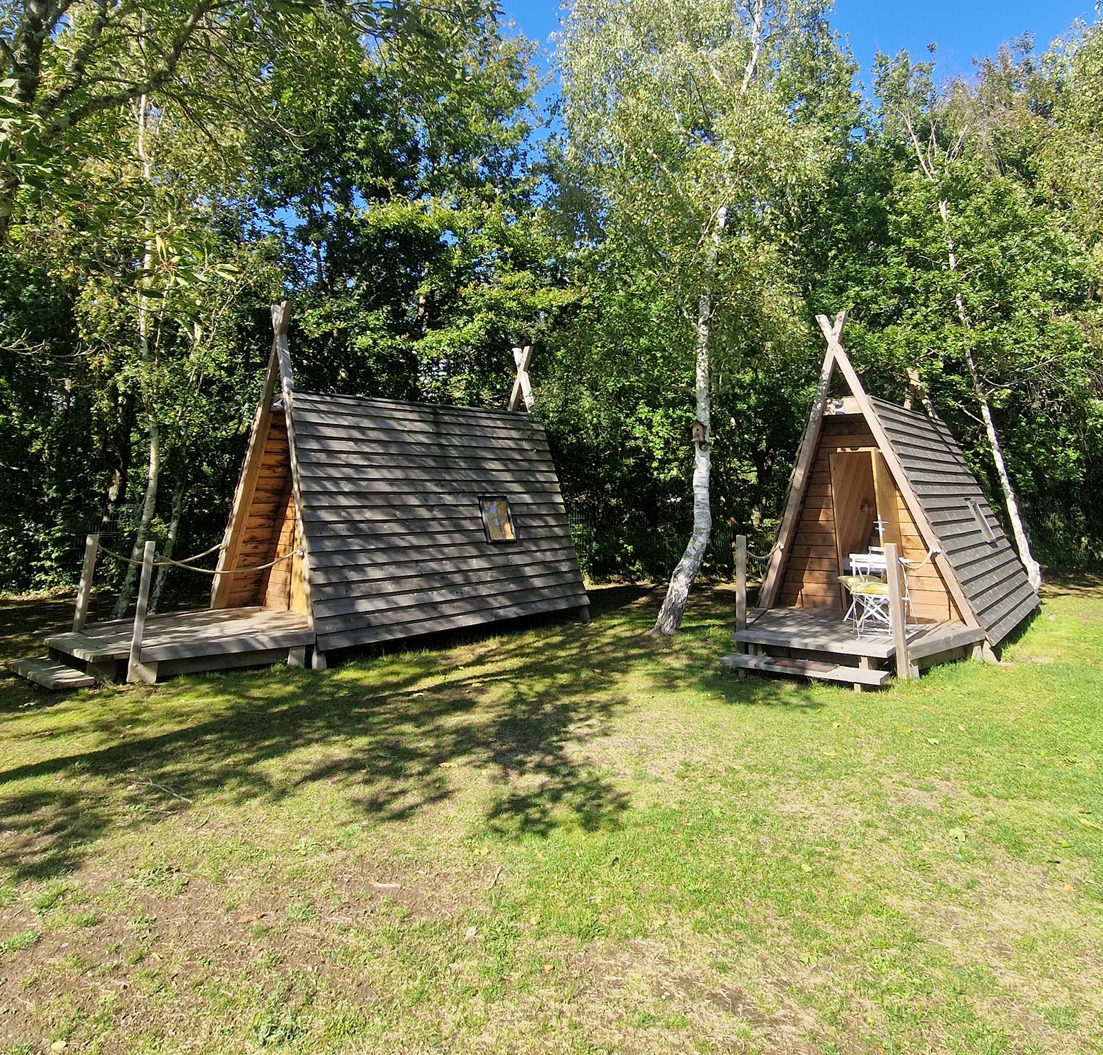 Wooden cabins at the campsite in Brière near La Baule